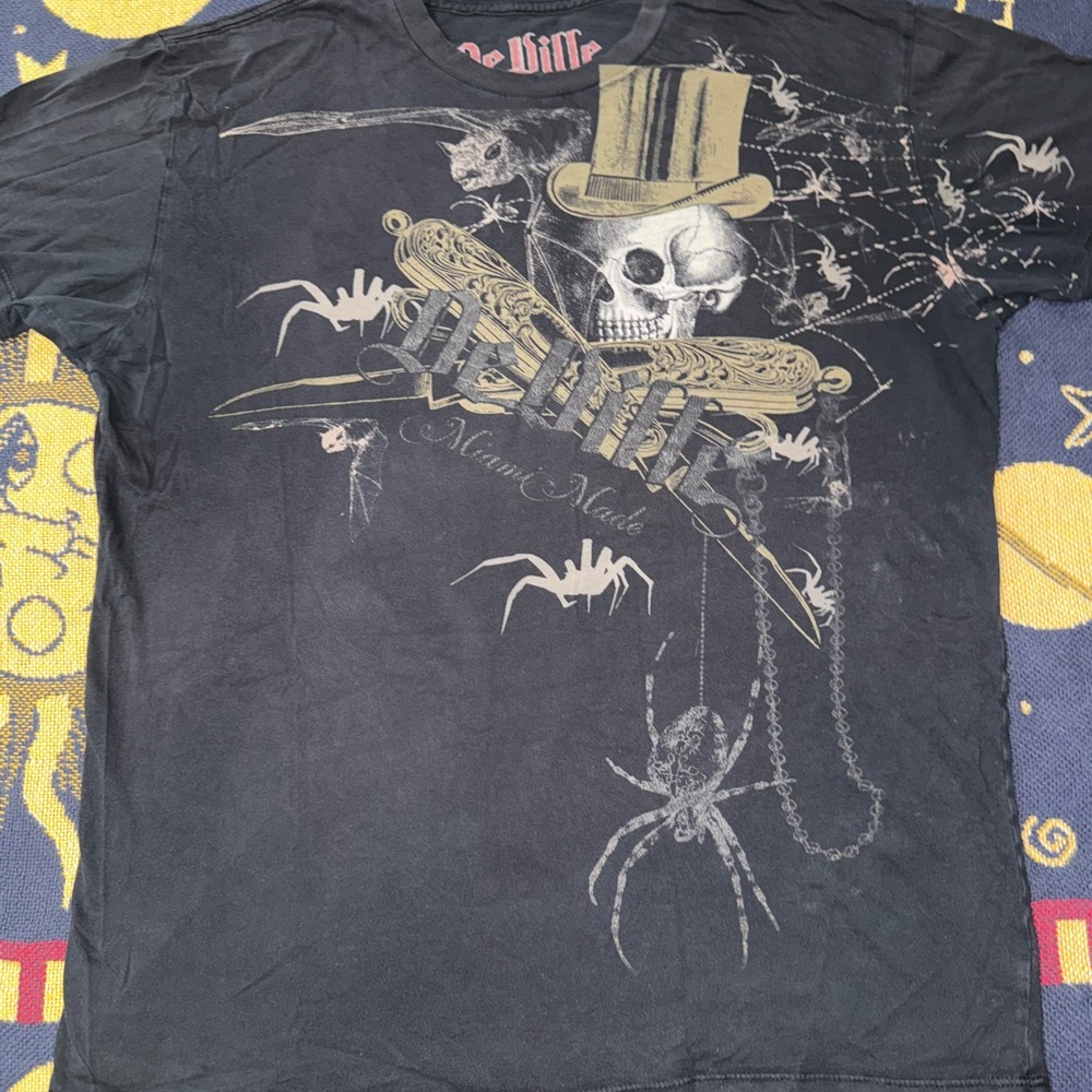Deville Miami Made Spider Skulls T-Shirt Men’s Size Large